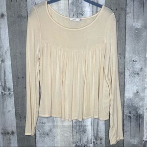Aritzia Talula long sleeve draped shirred top size large cream
